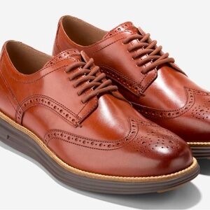 COLE HAAN Men's Brown Leather Wingtip Shoes